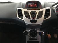 USED 2009 09 FORD FIESTA 1.2 ZETEC 5d 81 BHP Ideal Family Car/Air Con