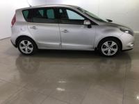 USED 2011 RENAULT SCENIC 1.6 DYNAMIQUE TOMTOM ENERGY DCI S/S 5d 130 BHP Great Family Car