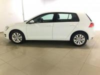 USED 2014 14 VOLKSWAGEN GOLF 1.6 SE TDI BLUEMOTION TECHNOLOGY 5d 1 Owner/Bluetooth/DAB Radio