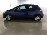 USED 2014 14 PEUGEOT 208 1.4 HDI ACTIVE 3d DAB / BLUETOOTH