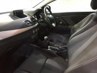 USED 2011 61 RENAULT MEGANE 1.5 DYNAMIQUE TOMTOM DCI ECO 3d  PANORAMIC ROOF / SAT NAV