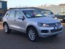 USED 2014 14 VOLKSWAGEN TOUAREG 3.0 V6 SE TDI BLUEMOTION TECHNOLOGY AUTO 242 BHP Ice Silver A FULLY LOADED TOUAREG WITH FULL BLACK LEATHER DETACHABLE TOW BAR BLUETOOTH SAT NAV AND BOTH SETS OF KEYS AND THE LIST GOES ON !!!