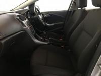 USED 2014 63 VAUXHALL ASTRA  1.2 TECH LINE CDTI ECOFLEX S/S 5d  1 Owner/Sat Nav/Bluetooth/DAB