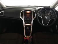 USED 2013 63 VAUXHALL ASTRA 1.7 SRI CDTI ECOFLEX S/S 5d Great Car