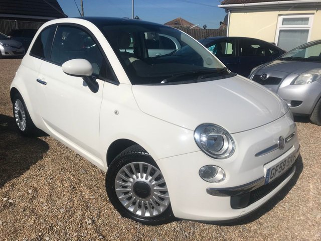 2009 59 Fiat 500 1.2 LOUNGE 3d 69 BHP