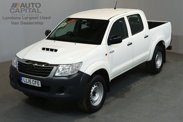 2015 15 TOYOTA HI-LUX 2.5 ACTIVE 4X4D 142 BHP A/C