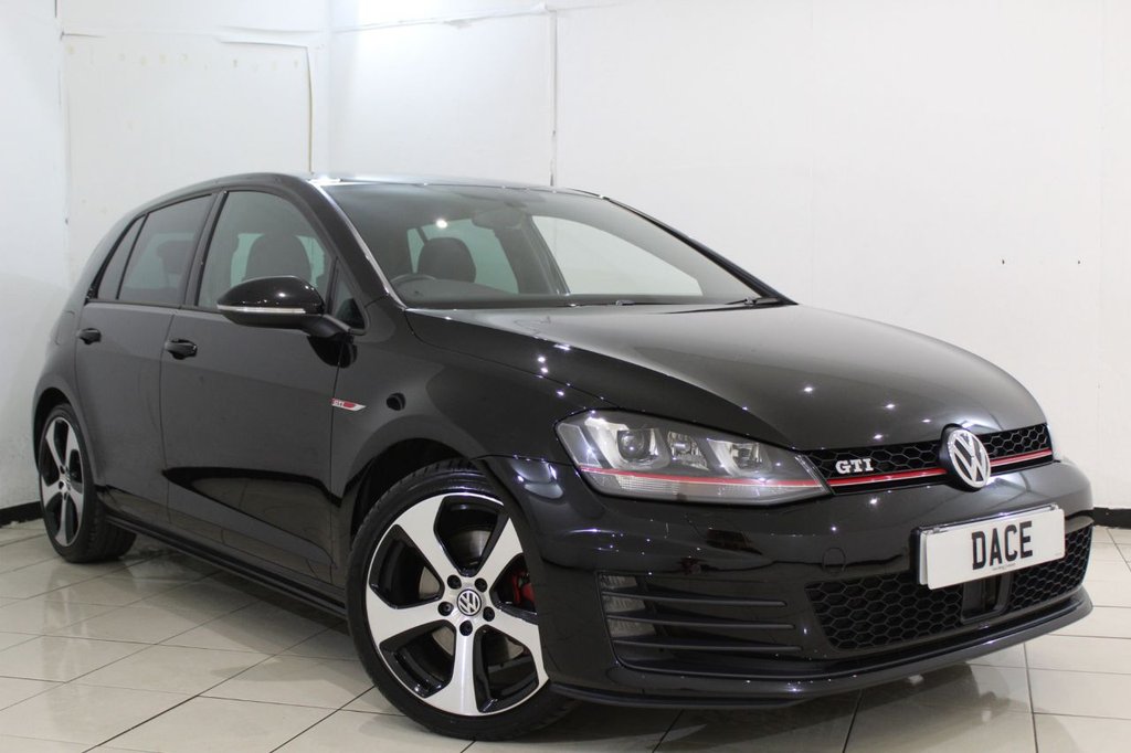 View our VOLKSWAGEN GOLF