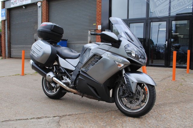 2009 09 Kawasaki Gtr1400 A9F 