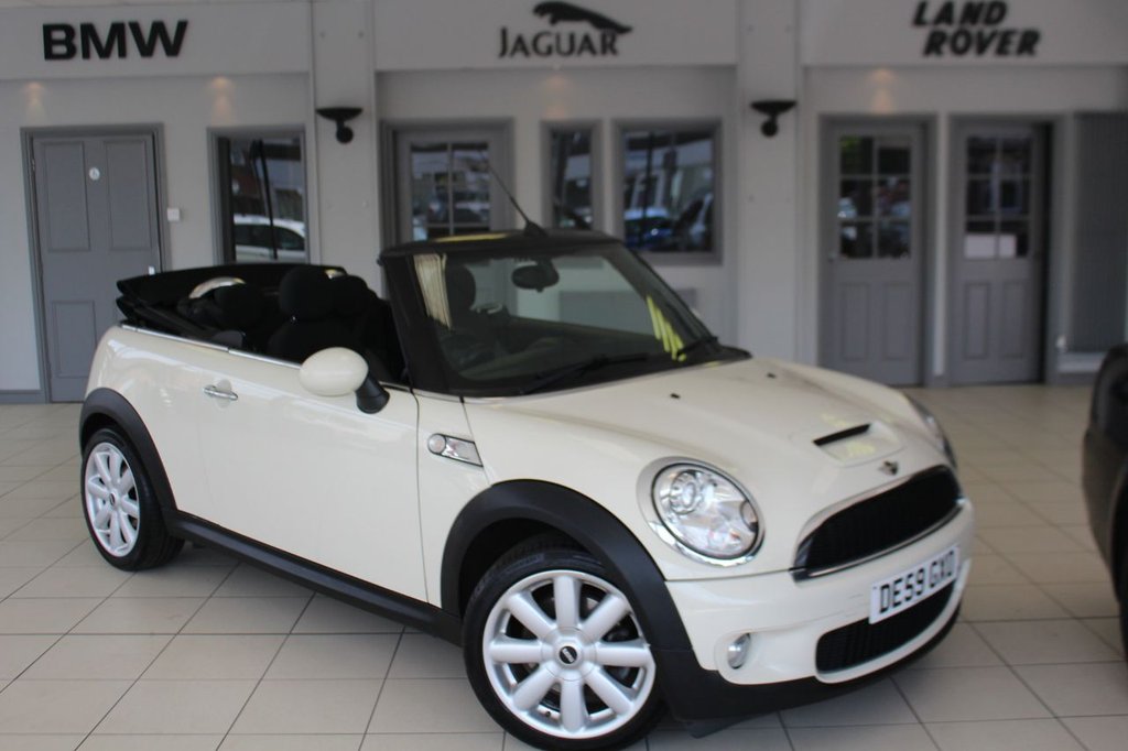 View our MINI CONVERTIBLE