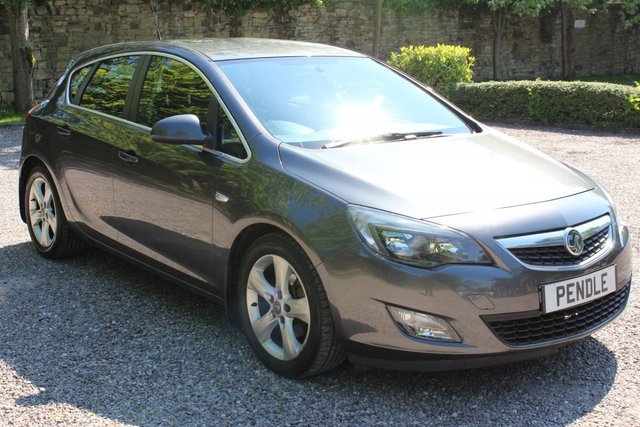 2010 10 Vauxhall Astra 1.7 SRI CDTI 5d 123 BHP