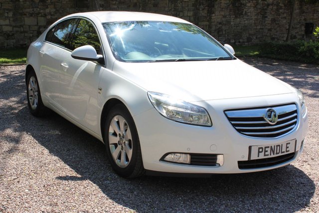 2011 61 Vauxhall Insignia 2.0 SRI CDTI 5d AUTO 158 BHP