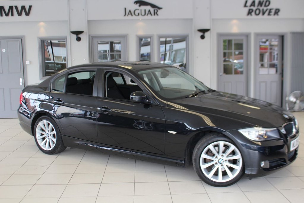 View our BMW 3 SERIES