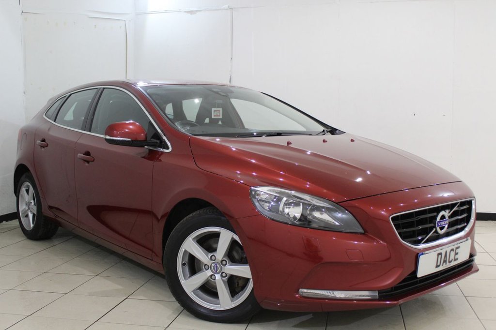 View our VOLVO V40