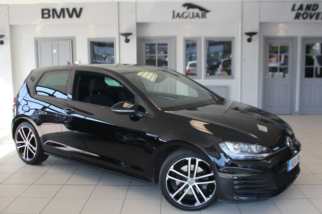View our VOLKSWAGEN GOLF