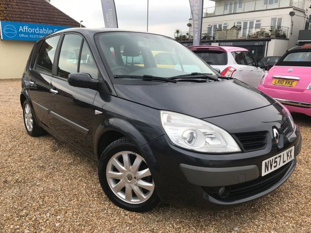 2007 57 Renault Scenic 1.6 DYNAMIQUE VVT 5d 111 BHP