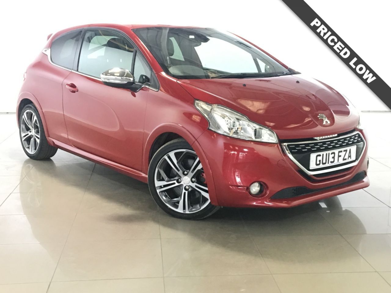 View our PEUGEOT 208