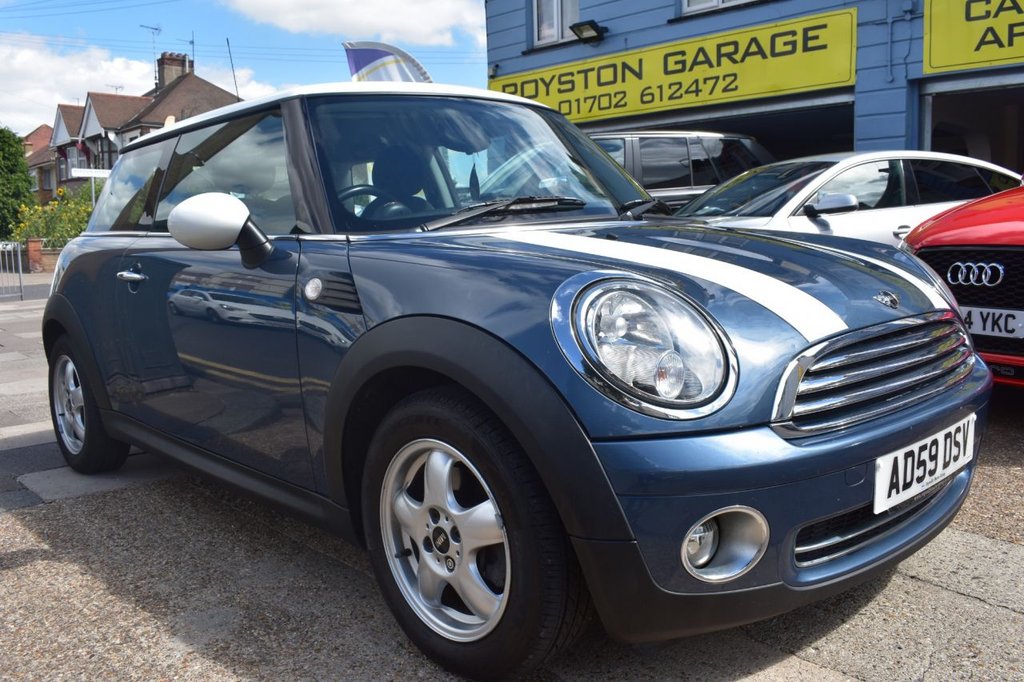 View our MINI HATCH COOPER