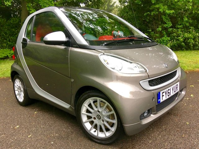 2011 61 Smart Fortwo 0.8 PASSION CDI 2d AUTO 54 BHP AIRCON/ SATNAV / FULL SMART SERVICE HISTORY  / 1 PRIVATE OWNER