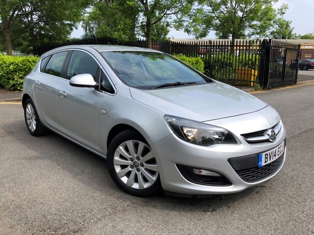 2014 14 Vauxhall Astra 1.7 TECH LINE CDTI ECOFLEX S/S 5d 108 BHP