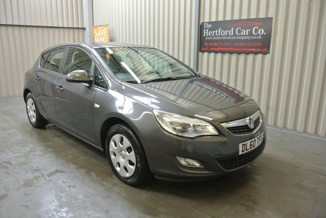 2011 60 Vauxhall Astra 1.4 EXCLUSIV 5d 98 BHP