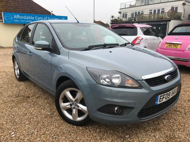2009 09 Ford Focus 1.6 ZETEC 5 door AUTOMATIC 