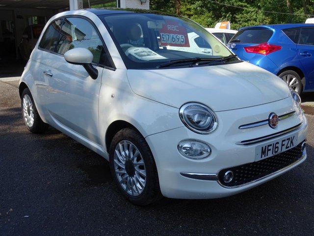2016 16 Fiat 500 1.2 LOUNGE 3d 69 BHP