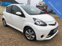 USED 2013 63 TOYOTA AYGO 1.0 VVT-I MOVE WITH STYLE 5d 68 BHP White 5 door Petrol with Sat Nav