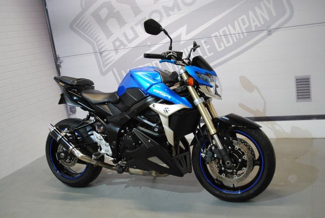 2012 12 Suzuki Gsr750 L2