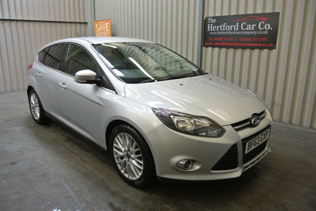 2013 63 Ford Focus 1.6 ZETEC 5d 104 BHP