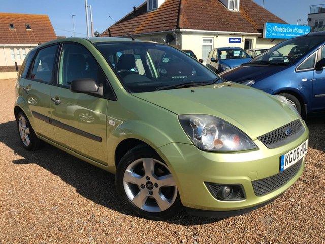 2006 06 Ford Fiesta 1.4 ZETEC CLIMATE 16V 5d 80 BHP