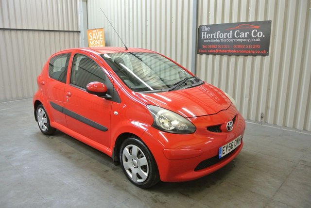 2006 56 Toyota Aygo 1.0 VVT-I PLUS 5d AUTO 67 BHP