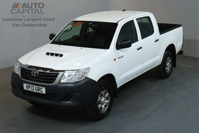 2013 13 TOYOTA HI-LUX 2.5 HL2 4X4 142 BHP MWB A/C