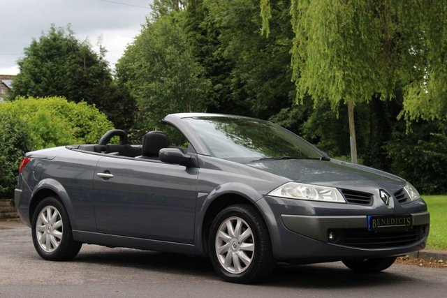 2006 56 Renault Megane 1.6 DYNAMIQUE VVT 2d 110 BHP