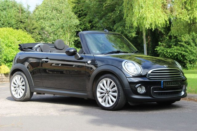 2012 12 MINI Convertible 1.6 COOPER 2d AUTO 122 BHP