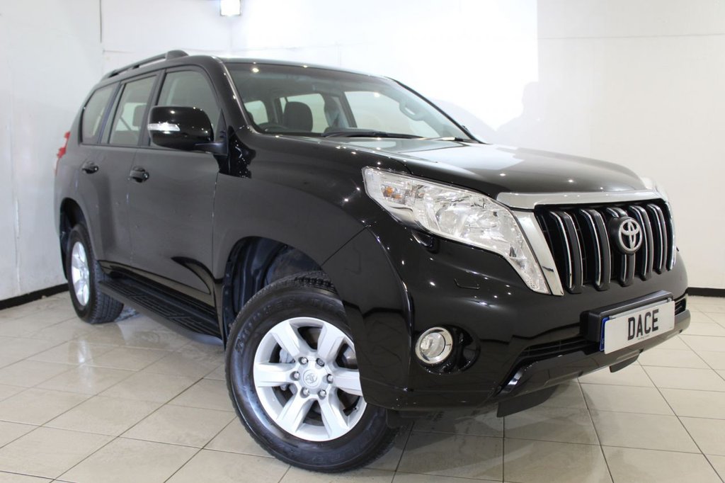 View our TOYOTA LAND CRUISER