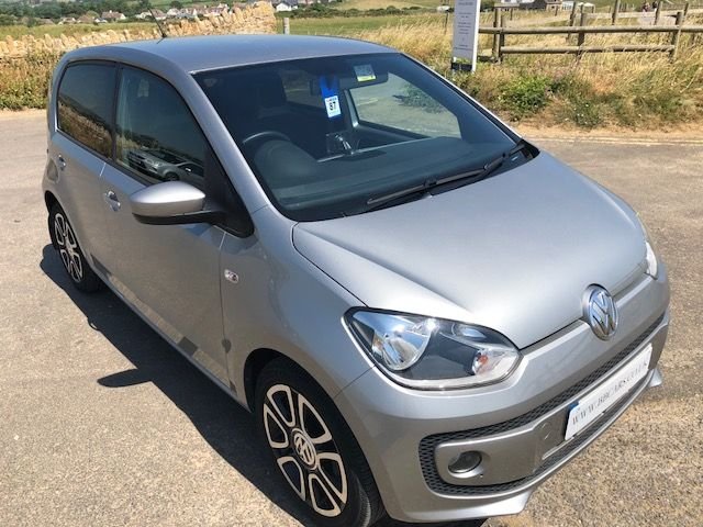 2014 14 Volkswagen Up 1.0 HIGH UP 5d 74 BHP NAV