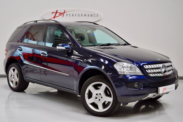 2006 56 Mercedes-Benz M Class 4.0 ML420 CDI SPORT 5d AUTO 302 BHP RARE V8 DIESEL