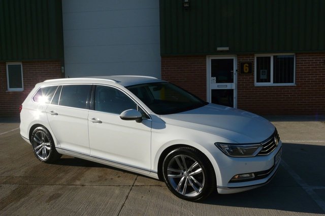 2015 15 Volkswagen Passat 2.0 GT TDI BLUEMOTION TECHNOLOGY 5d 148 BHP