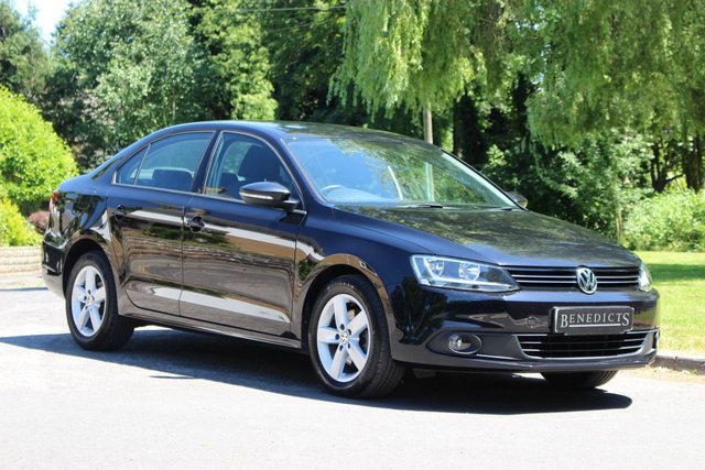2013 13 Volkswagen Jetta 1.6 SE TDI BLUEMOTION TECHNOLOGY DSG 4d AUTO 104 BHP