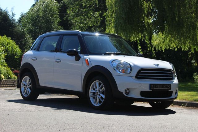 2010 60 MINI Countryman 1.6 COOPER 5d AUTO 122 BHP
