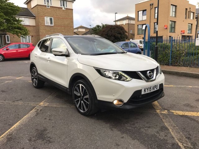 2015 15 NISSAN QASHQAI 1.2 TEKNA DIG-T XTRONIC 5d AUTO 113 BHP 