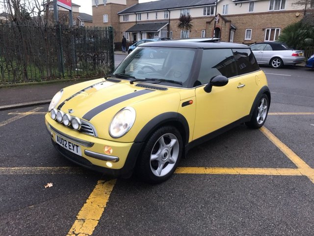 2002 02 MINI HATCH COOPER 1.6 COOPER 3d 114 BHP 