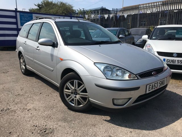 2003 53 Ford Focus 2.0 GHIA 5d 129 BHP