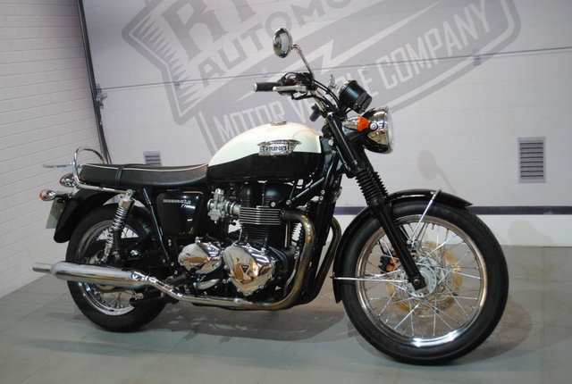 2012 62 Triumph Bonneville 865 T100 865cc