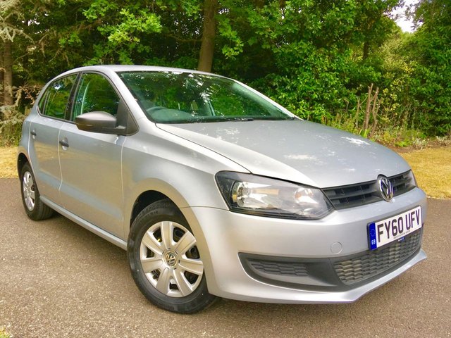 2010 60 Volkswagen Polo 1.2 S 5d AIR CON 60 BHP 'ONLY 17,100 MILES WITH 1 OWNER''
