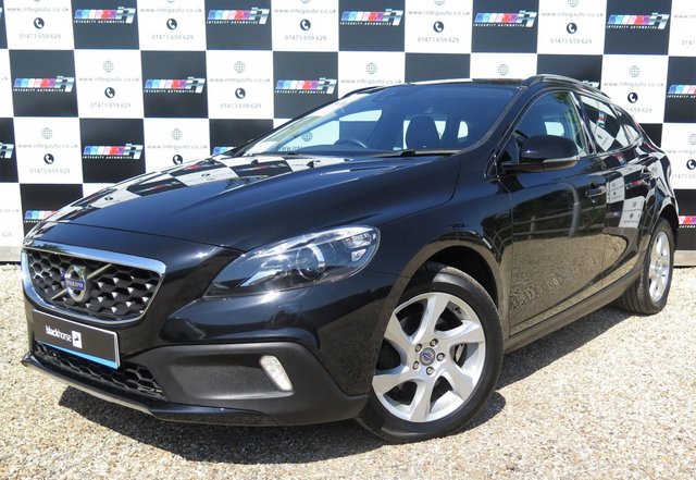 2014 14 Volvo V40 1.6 D2 CROSS COUNTRY LUX 5d AUTO 113 BHP