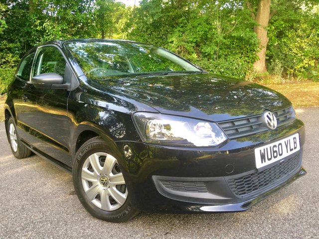 2010 60 Volkswagen Polo 1.2 S 3d 70 BHP ''ONLY 18,000 MILES WITH 1 PRIVATE OWNER AND ''8 VW MAIN DEALER SERVICE STAMPS''