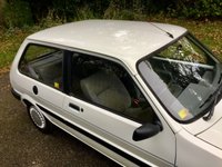 USED 1991 J ROVER METRO 1.3 CLUBMAN L 3d AUTO 63 BHP 2 PREVIOUS LADY OWNERS+US -GREAT LOW MILAGE ONLY 17,900 MILES // NEW 12 MONTH MOT   GREAT CONDTION INSIDE AND OUT,,,,1.3 CLUBMAN L 3d AUTO 63 BHP 2 PREVIOUS LADY OWNERS+US ONLY 17,900 MILES //WILL COME WITH NEW MOT