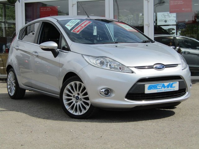 2012 12 Ford Fiesta 1.6 TITANIUM 5d 118 BHP