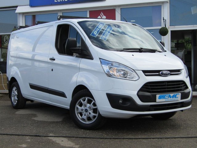 2015 15 Ford Transit Custom 2.2 330 TREND LR P/V 1d 124 BHP